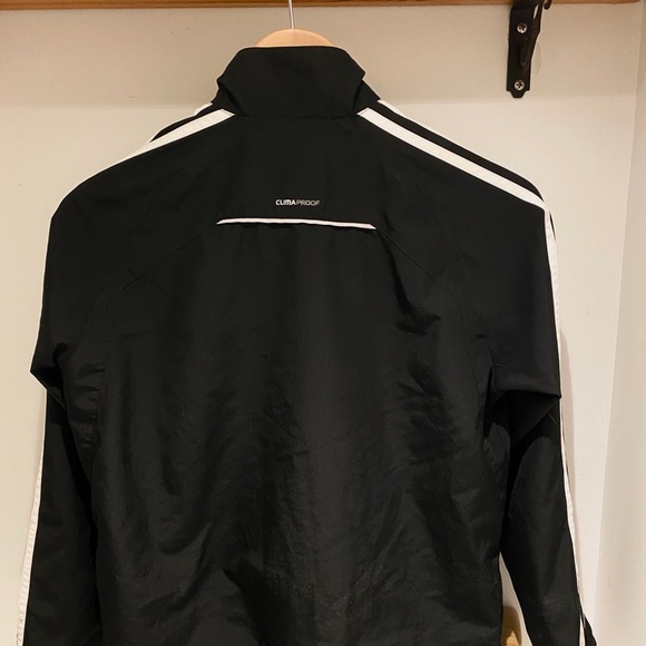 Adidas Wind Breaker - Picture 2 of 7